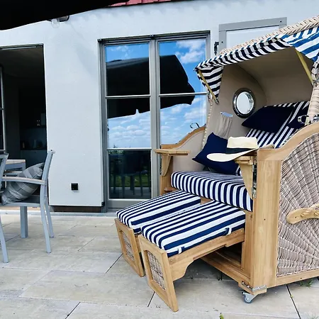 Seeblick 19 Klein Stresow Ruegen By Ruyastay בית נופש פוטבוס