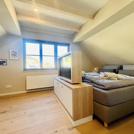 Seeblick 19 Klein Stresow Ruegen By Ruyastay